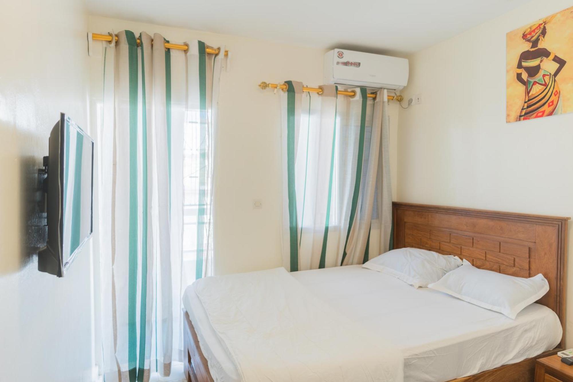 Residence Kane Diallo- Appartements Elegants Et Centraux A Dakar Kültér fotó