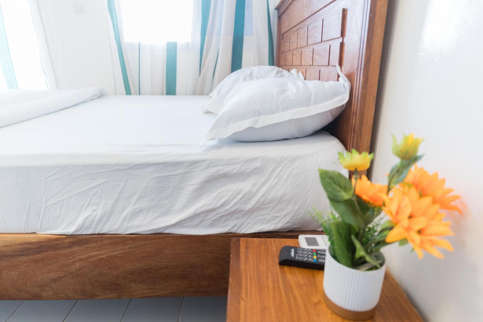 Residence Kane Diallo- Appartements Elegants Et Centraux A Dakar Kültér fotó