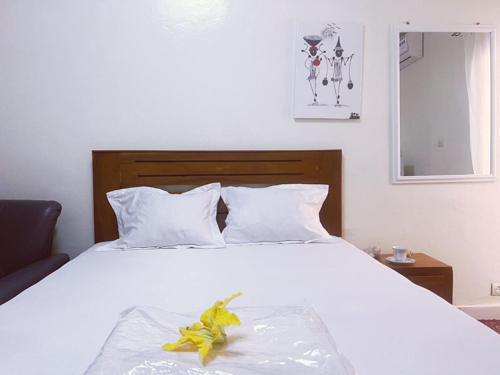 Residence Kane Diallo- Appartements Elegants Et Centraux A Dakar Kültér fotó