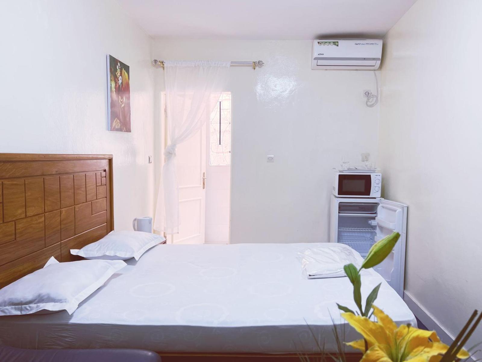 Residence Kane Diallo- Appartements Elegants Et Centraux A Dakar Kültér fotó