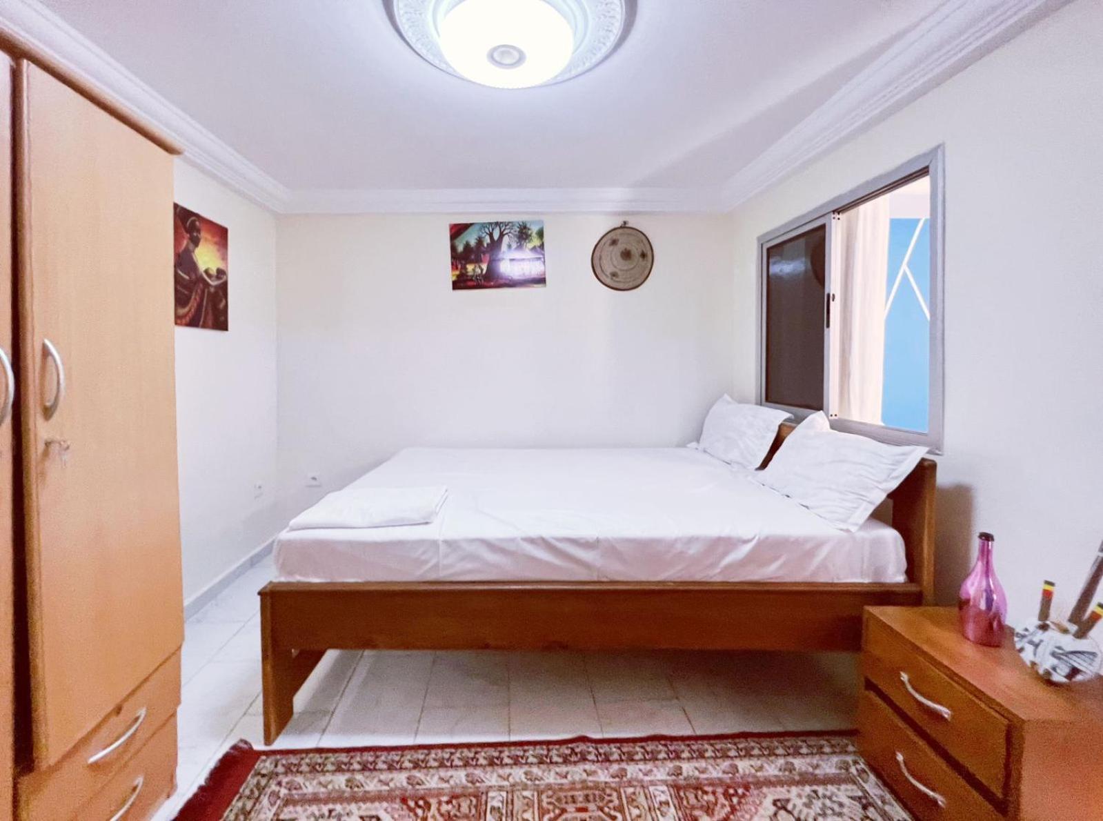 Residence Kane Diallo- Appartements Elegants Et Centraux A Dakar Kültér fotó